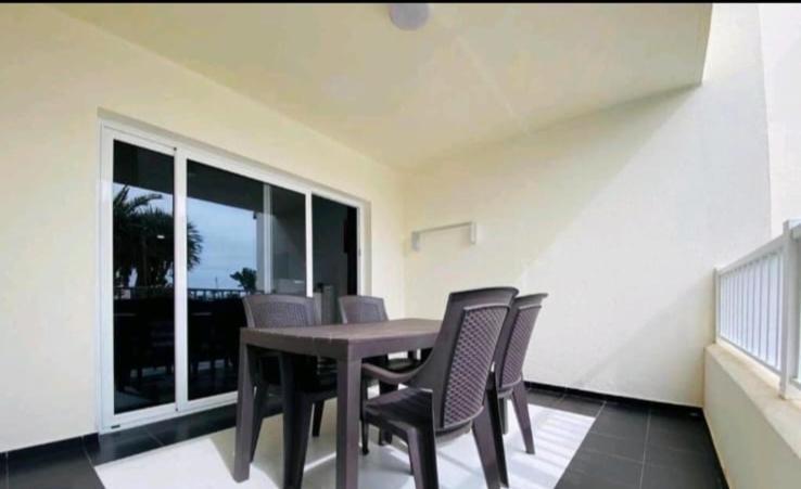 Suri Costa Teguise Apartment Exterior photo